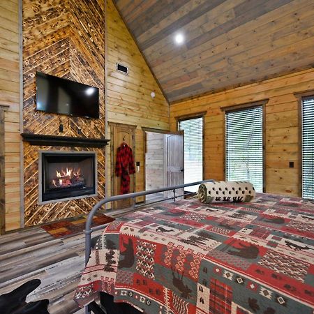 The Adirondack Honeymoon Hot Tub Soaking Tub Wood Burning Fireplace Stephens Gap Εξωτερικό φωτογραφία