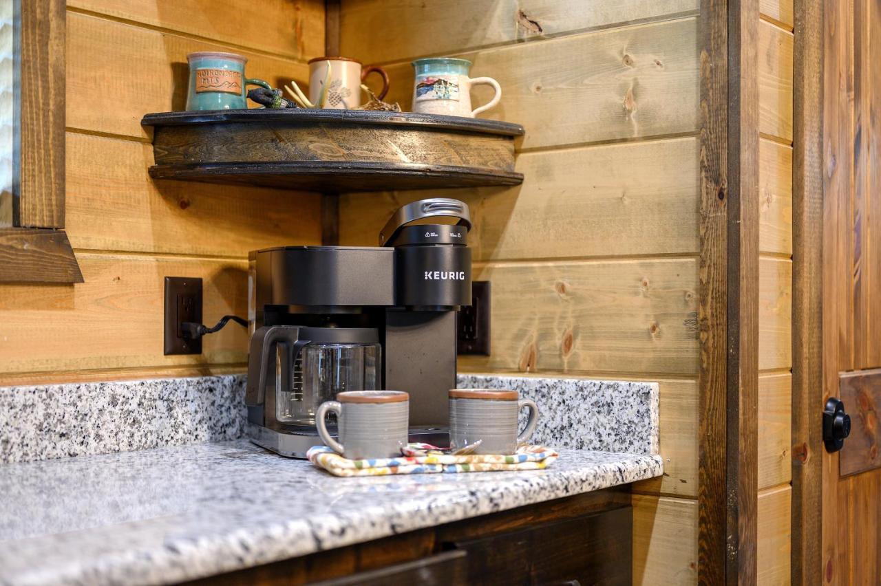 The Adirondack Honeymoon Hot Tub Soaking Tub Wood Burning Fireplace Stephens Gap Εξωτερικό φωτογραφία